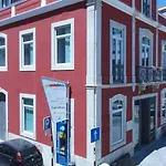 Luz De Cacilhas Apt, Few Steps Away From Lisboa! Διαμέρισμα Αλμάδα