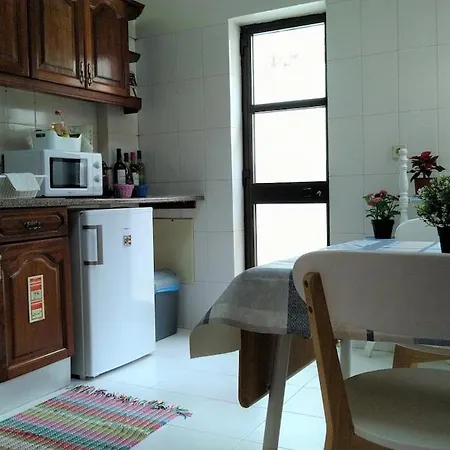 Luz De Cacilhas Apt, Few Steps Away From Lisboa! Apartment Almada