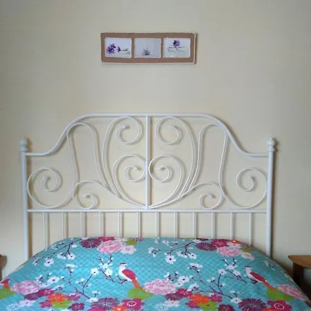 Apartment Luz De Cacilhas Apt, Few Steps Away From Lisboa! *