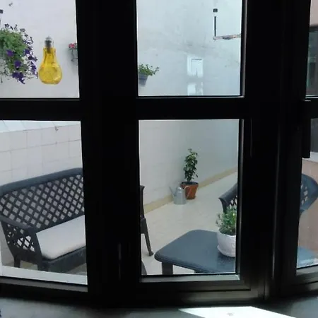 Luz De Cacilhas Apt, Few Steps Away From Lisboa!