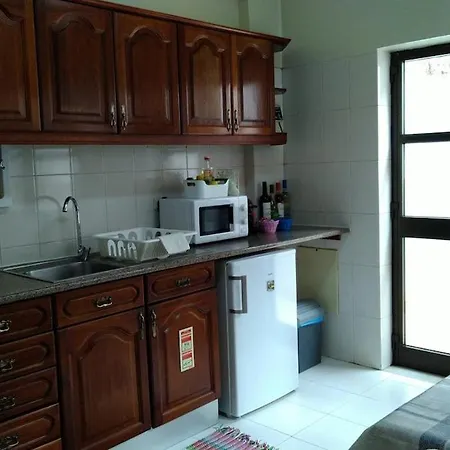 Luz De Cacilhas Apt, Few Steps Away From Lisboa! * Almada